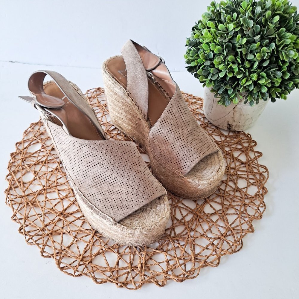 Marc Fisher Mlandela Espadrilles Sandals Tan 6.5